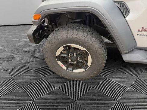 Used 2018 Jeep Wrangler Unlimited Rubicon image 14