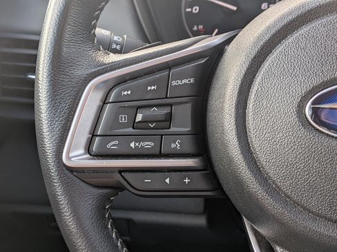 Used 2025 Subaru Outback Premium image 19