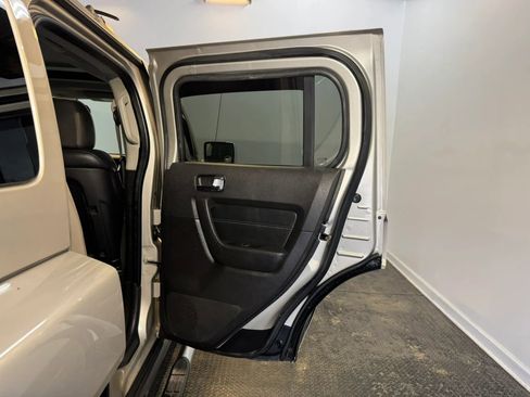 Used 2008 HUMMER H3 Luxury AWD/4WD image 30