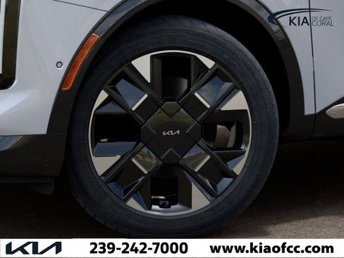 New 2026 Kia Sportage SX FWD image 9