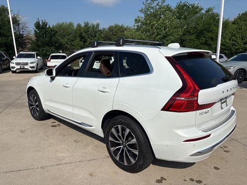 Certified 2023 Volvo XC60 B5 Plus w/ Climate Package image 7