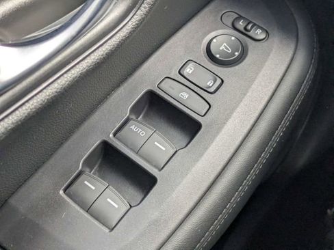 Used 2024 Honda HR-V LX image 20