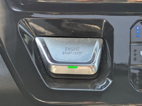 Used 2024 GMC Sierra 1500 AT4 image 23