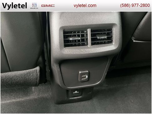 Certified 2023 GMC Terrain SLT w/ Elevation Edition image 12