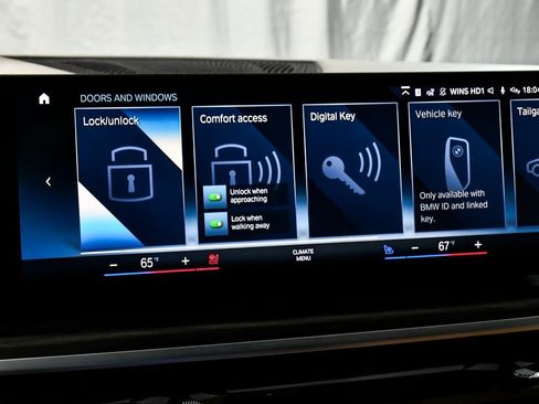 Used 2023 BMW X7 xDrive40i w/ Executive Package image 45