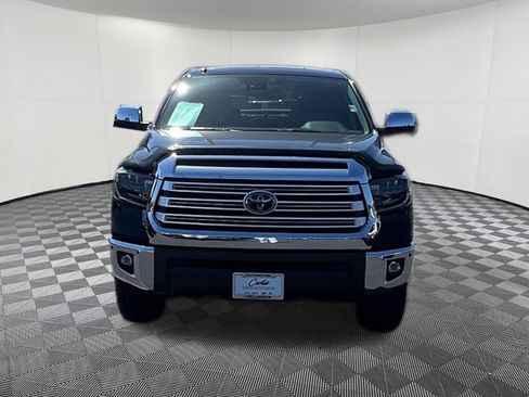 Used 2019 Toyota Tundra Limited w/ Limited Premium Package AWD/4WD image 2