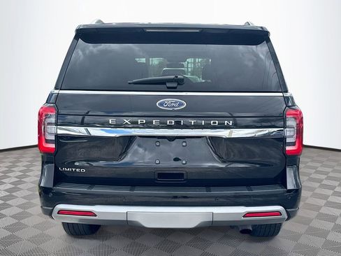 Used 2024 Ford Expedition Limited image 7
