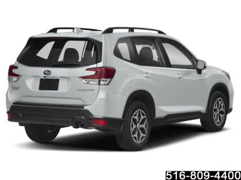 Used 2020 Subaru Forester Premium AWD/4WD image 6