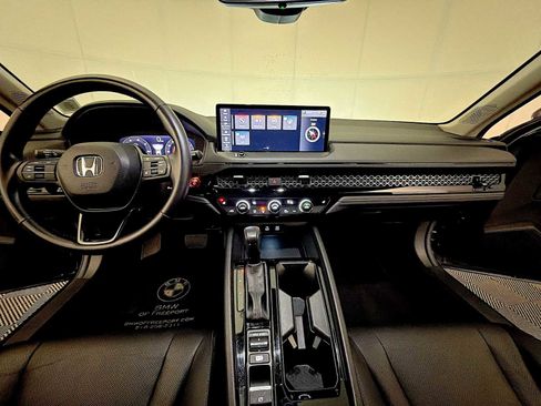 Used 2024 Honda Accord EX-L image 17