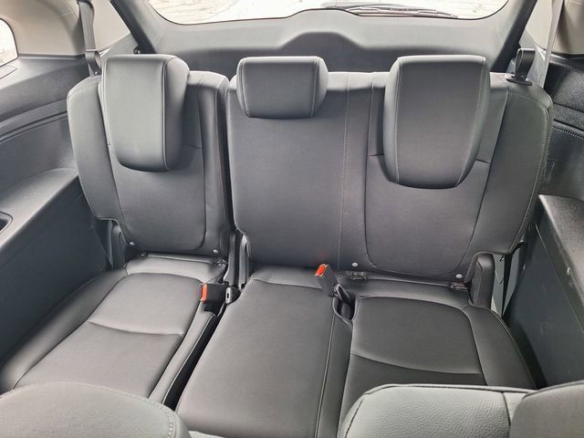 Used 2023 Honda Odyssey EX-L image 13