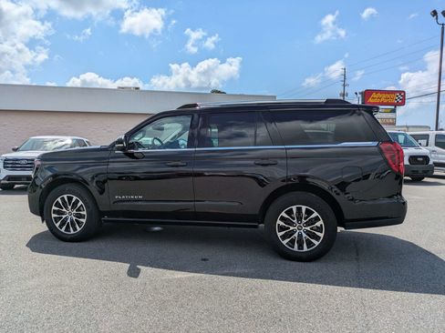 Used 2025 Ford Expedition Platinum AWD/4WD image 7