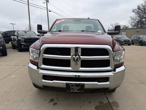 Used 2015 RAM 2500 Tradesman w/ Chrome Appearance Group image 3