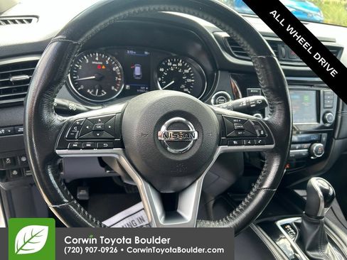 Used 2018 Nissan Rogue SL AWD/4WD image 24