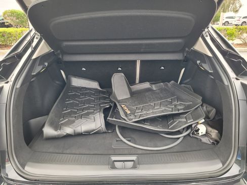 Used 2023 Nissan Ariya FWD image 15