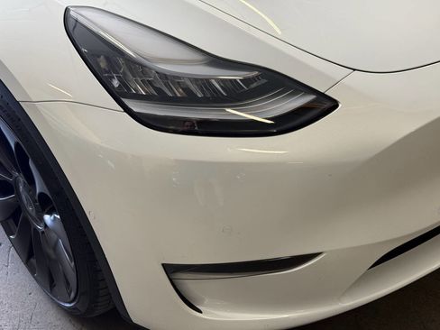 Used 2021 Tesla Model Y Performance AWD/4WD image 34
