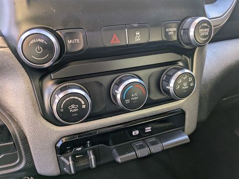 Used 2020 RAM 2500 Tradesman image 25