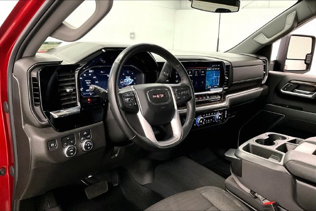 Used 2024 GMC Sierra 2500 SLE w/ SLE Convenience Package AWD/4WD image 16