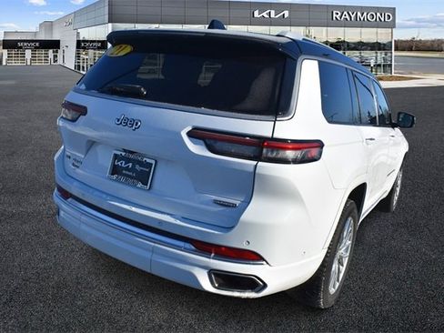 Used 2021 Jeep Grand Cherokee L Summit w/ Luxury Tech Group V image 3