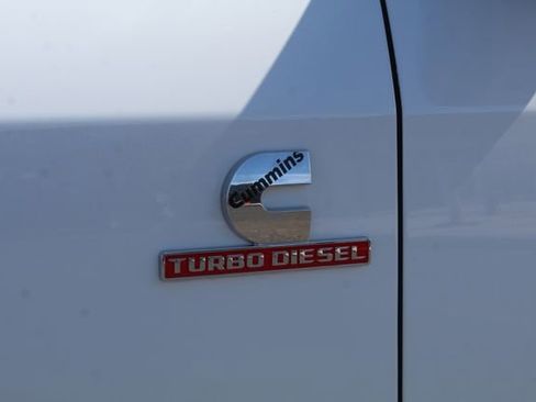 Used 2025 RAM 2500 Laramie AWD/4WD image 14