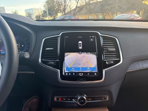 Used 2023 Volvo XC90 B6 Ultimate w/ Protection Package Premier image 27