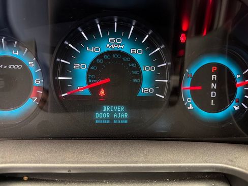 Used 2010 Ford Fusion SEL FWD image 3