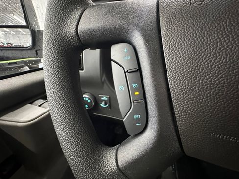 New 2025 GMC Savana 3500 Extended w/ Driver Convenience Package image 14