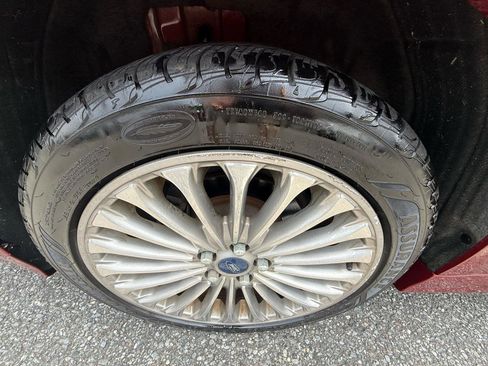 Used 2015 Ford Fusion Titanium FWD image 26