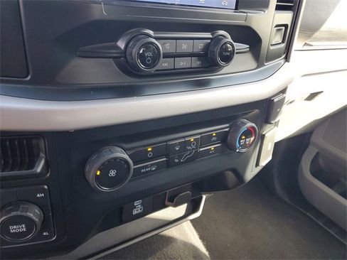 Used 2023 Ford F150 XLT image 21