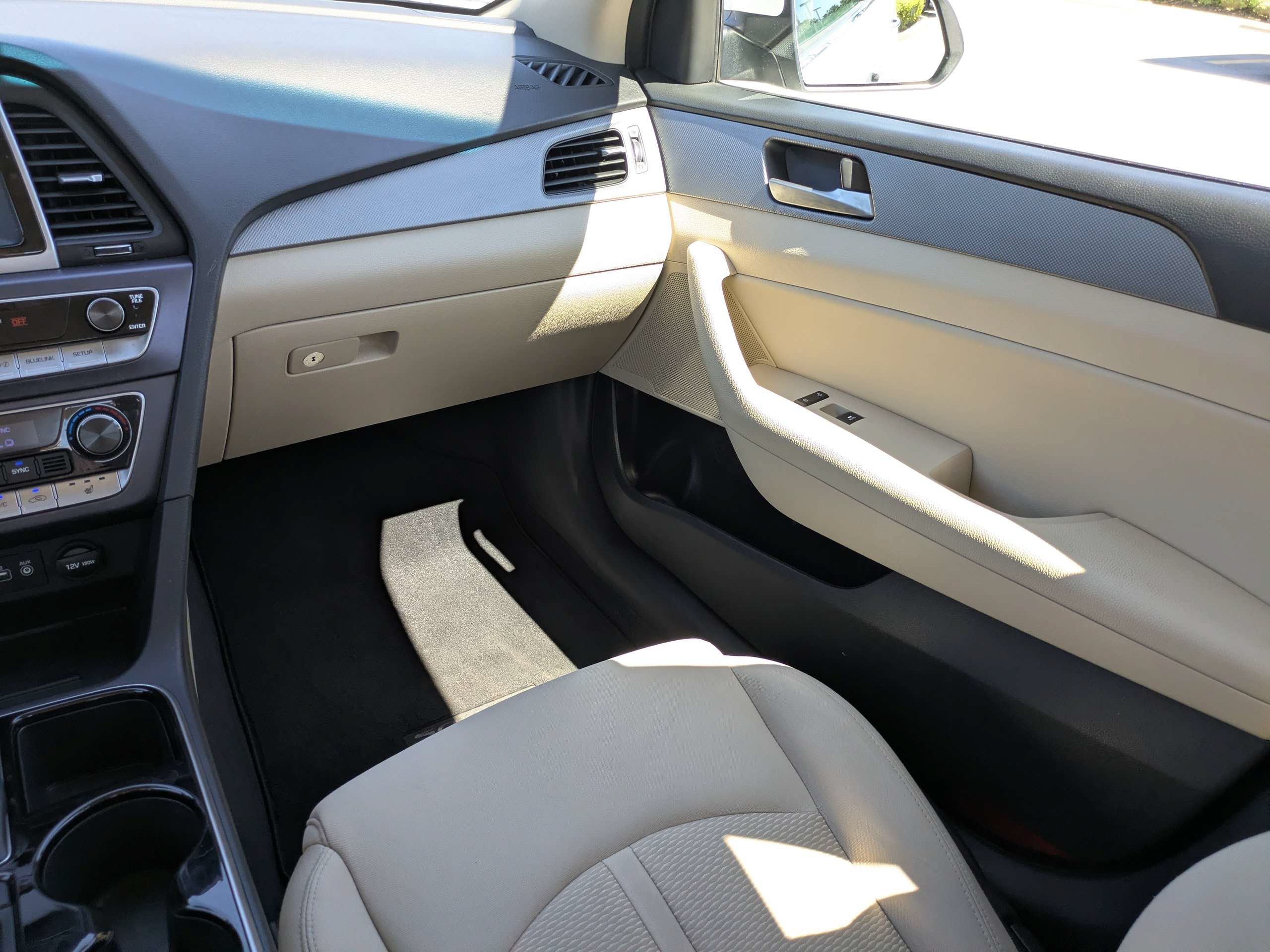 Used 2019 Hyundai Sonata SEL w/ Tech Package 02 FWD image 15
