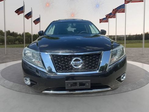 Used 2015 Nissan Pathfinder Platinum FWD image 8