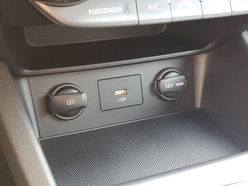 Certified 2023 Hyundai Kona SEL AWD/4WD image 28