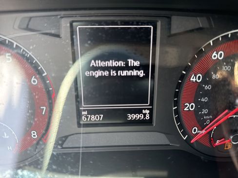 Used 2019 Volkswagen Jetta SE w/ Cold Weather Package image 7