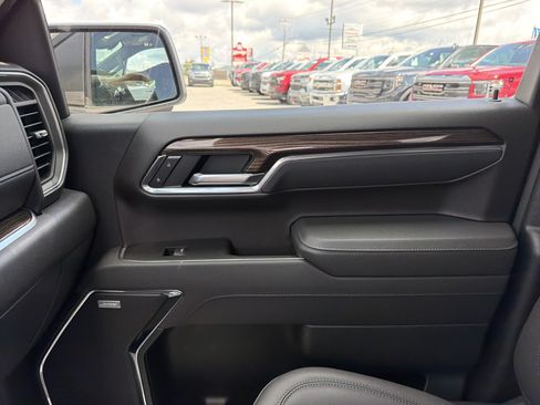 Used 2026 Chevrolet Silverado 1500 RST w/ RST All Star Premium Package AWD/4WD image 26