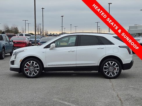 Used 2025 Cadillac XT5 Sportv w/ Technology Package image 3