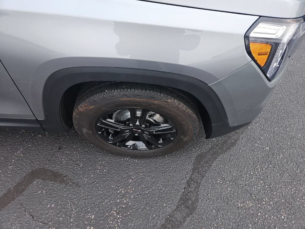 Used 2023 GMC Terrain AT4 w/ LPO, Floor Liner Package AWD/4WD image 9
