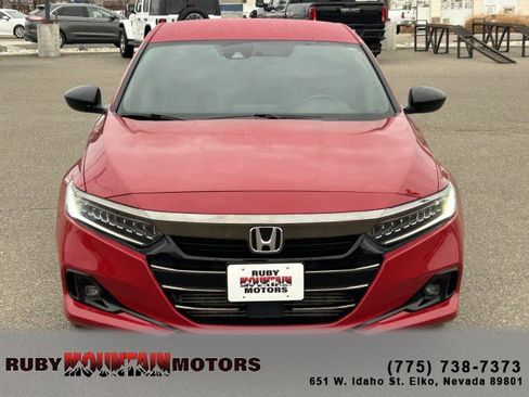 Used 2021 Honda Accord Sport image 2