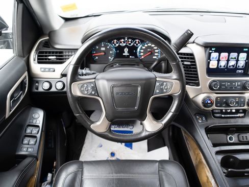 Used 2017 GMC Yukon Denali w/ Open Road Package image 2