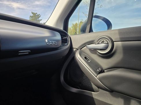 Used 2022 FIAT 500X Pop w/ Sport Appearance Package image 32