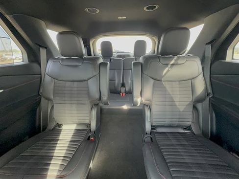 Used 2025 Ford Explorer ST-Line w/ Premium Package RWD image 11