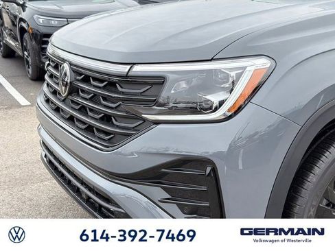 New 2026 Volkswagen Atlas Cross Sport SEL R-Line AWD/4WD image 14