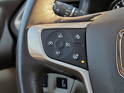 Used 2017 GMC Acadia Denali w/ Technology Package image 22