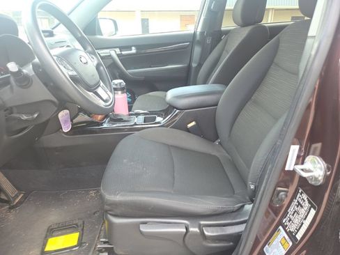 Used 2015 Kia Sorento LX FWD image 22