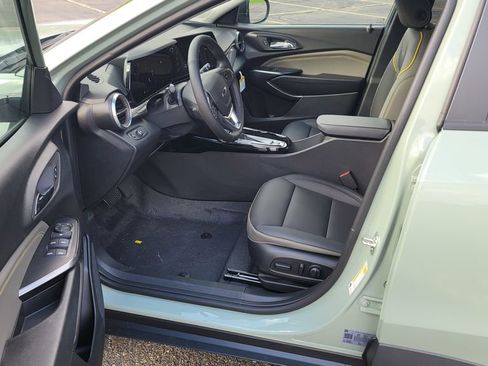 New 2026 Chevrolet Trax ACTIV image 18