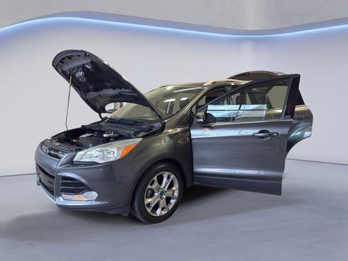 Used 2015 Ford Escape Titanium FWD image 9