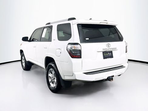 Used 2021 Toyota 4Runner SR5 image 5