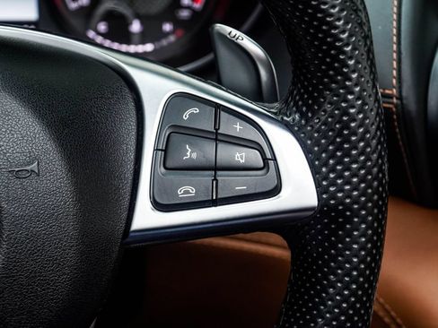 Used 2018 Mercedes-Benz AMG GT Roadster image 42