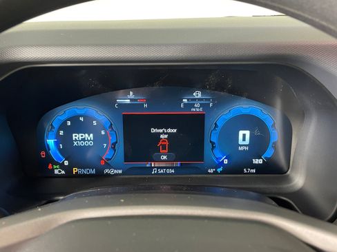 New 2025 Ford Bronco Base image 3