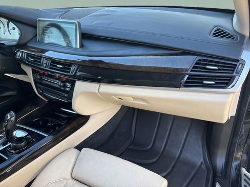 Used 2016 BMW X5 xDrive50i image 21