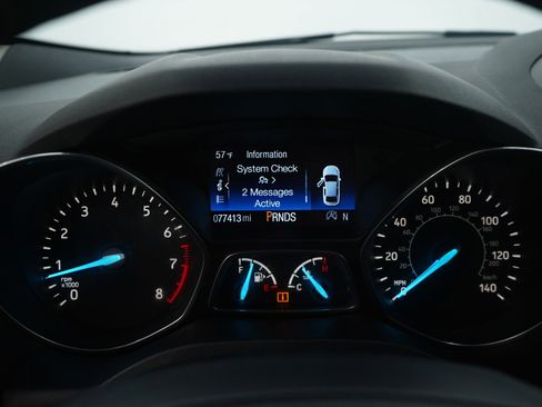 Used 2017 Ford Escape Titanium image 19