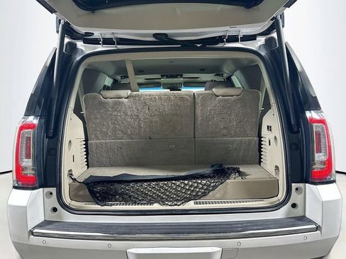 Used 2019 GMC Yukon Denali w/ Denali Ultimate Package image 30